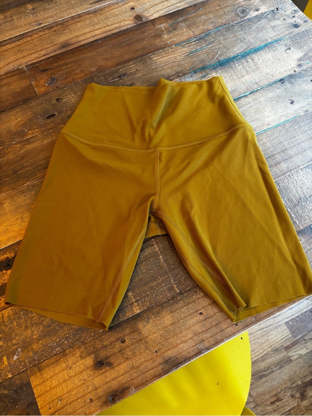 Lululemon Align High Rise Shorts 8” Golden Olive Size 4